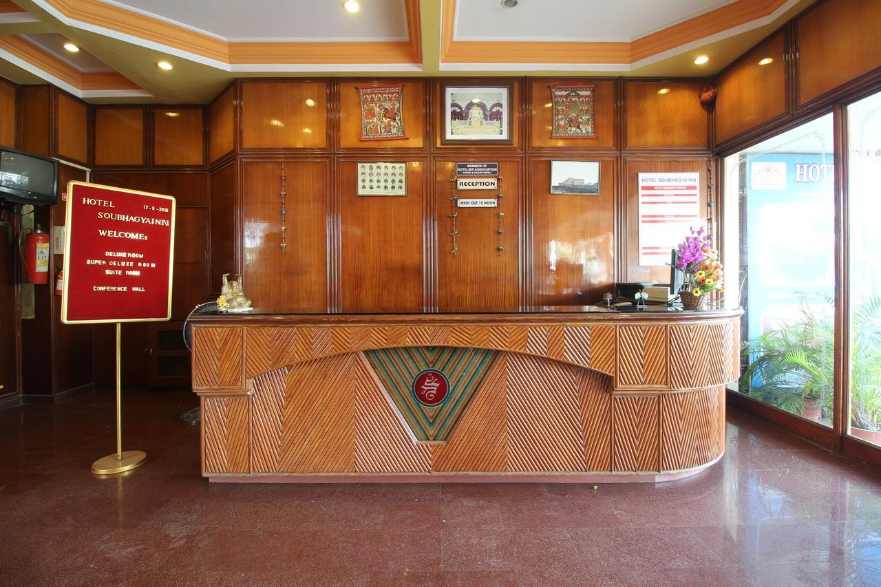 Soubhagya Inn Szilvassza Kültér fotó