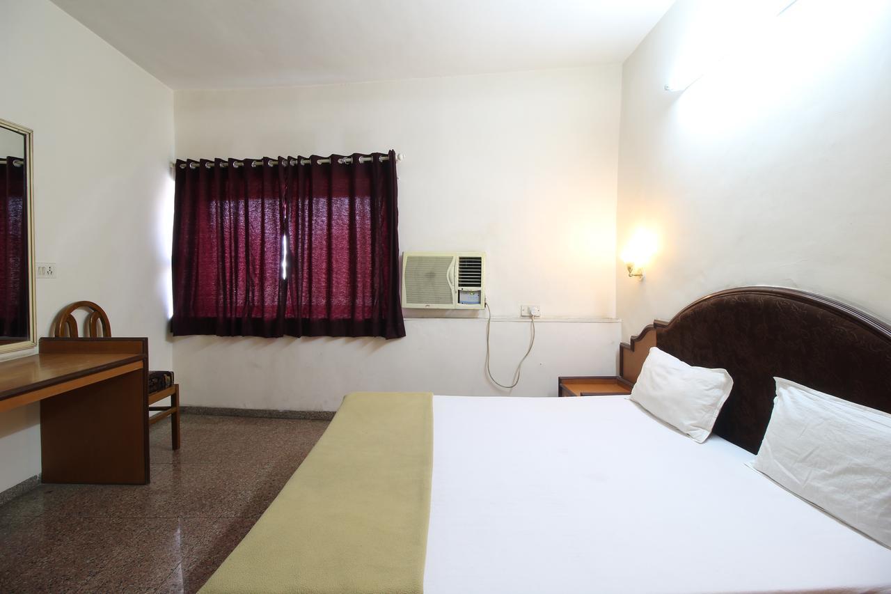 Soubhagya Inn Szilvassza Kültér fotó